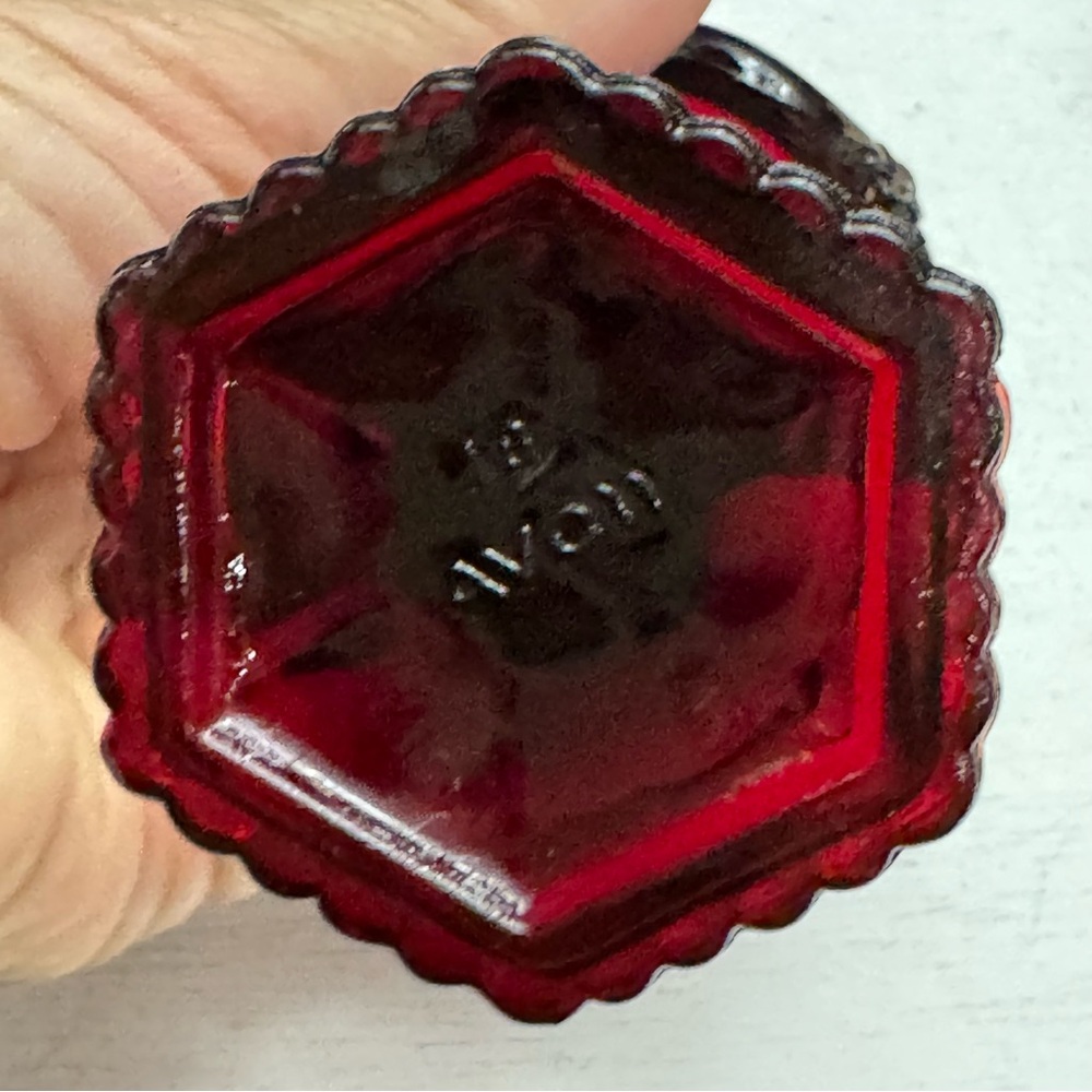 Vintage Avon Cape Cod Collection Vintage Cordial Sherry Red Goblets Retro - Picture 9 of 13